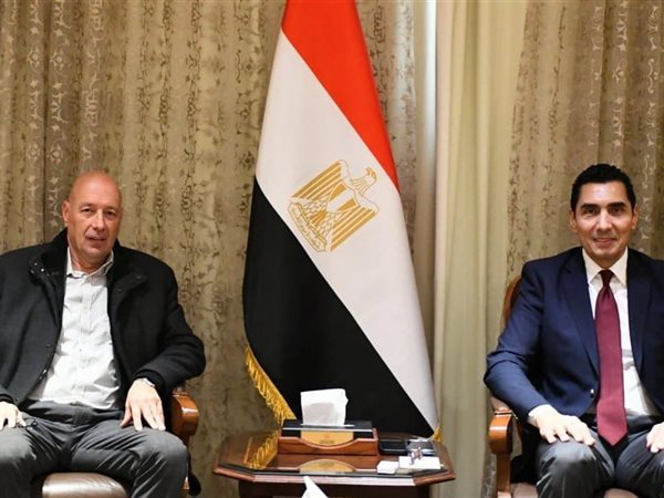 بعد حصد 4 ميداليات.. وزير الرياضة يهنئ أبطال الخماسي الحديث