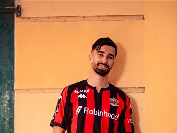 محمد الأمين عمورة ينتقل إلى نيس الفرنسي بجوار محمد عبد المنعم