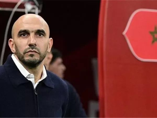 الركراكي يشيد بتجربة حسام حسن مع منتخب مصر