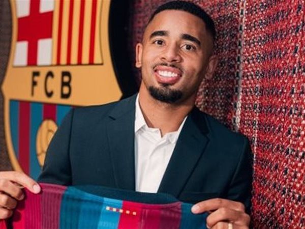 عاجل|برشلونة يعلن ضم جابرييل جيسوس من آرسنال