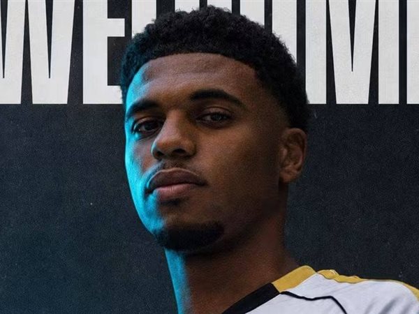 لاعب الزمالك ينضم رسمياً لصفوف المدينة الإماراتي 