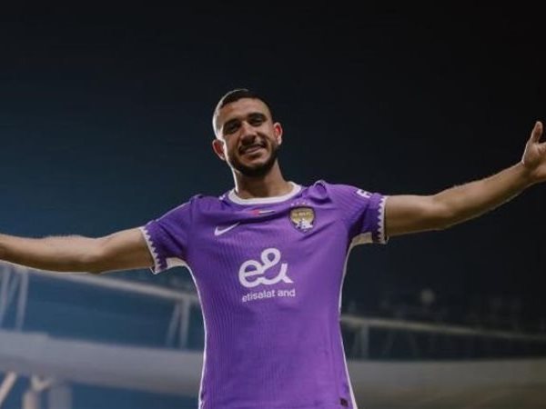 العين يستمر في الصدارة بعد إسقاط كلباء بمشاركة رامي ربيعة 