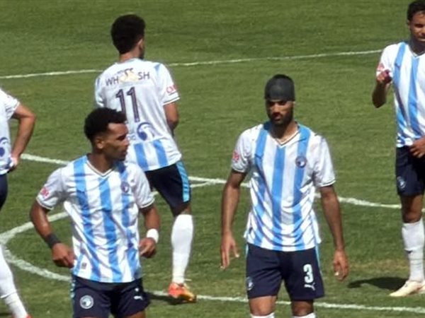 شاهد..عودة محمود مرعي من المستشفى وفي استقباله بعثة بيراميدز 