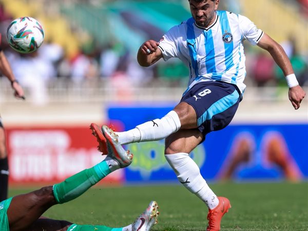 طاقم حكام رواندي لمباراة بيراميدز وجورماهيا بالقاهرة