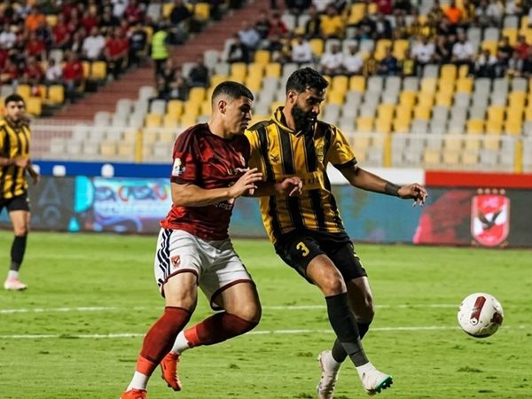 الأهلي يفرط في الصدارة بتعادل مثير أمام المقاولون