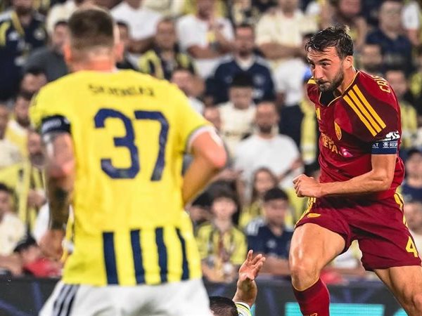 تعادل مثير بين روما وفنربخشة في دوري الأبطال