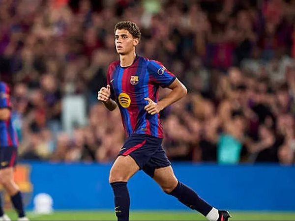 رومانو يعلن عن مفاوضات برشلونة مع حمزة عبد الكريم