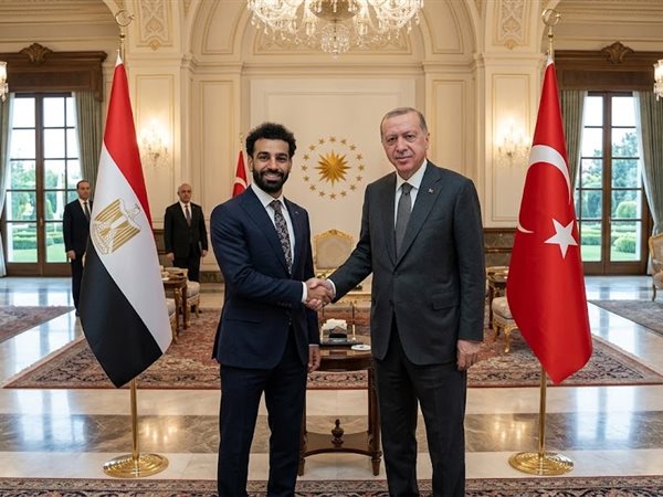 أردوغان يستعد لاستضافة محمد صلاح