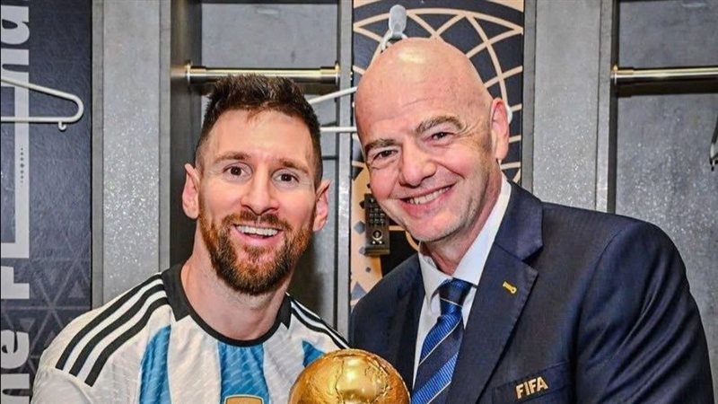 الملعب