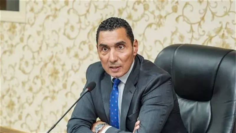 وزير الشباب والرياضة