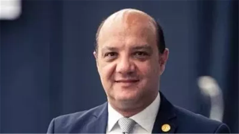 إيهاب أمين يكشف كواليس