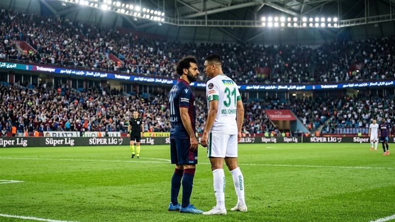 محمد صلاح ومصطفى