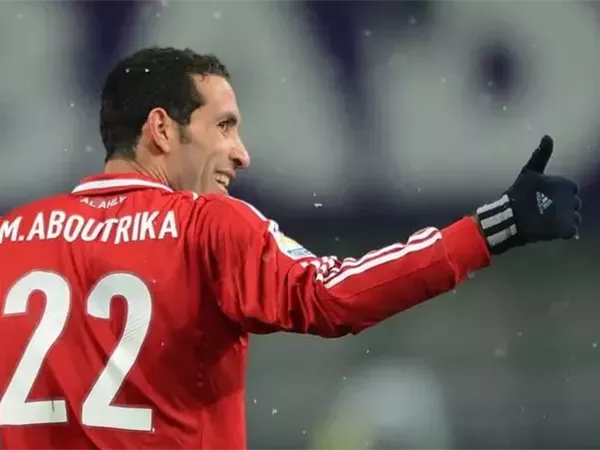 ابو تريكة يهنيء زياد سباق..اعرف السبب