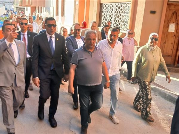 وزير الشباب والرياضة يتفقد مركز شباب سموحة بالإسكندرية ويتابع المنشآت الرياضية والمشروعات الاستثمارية