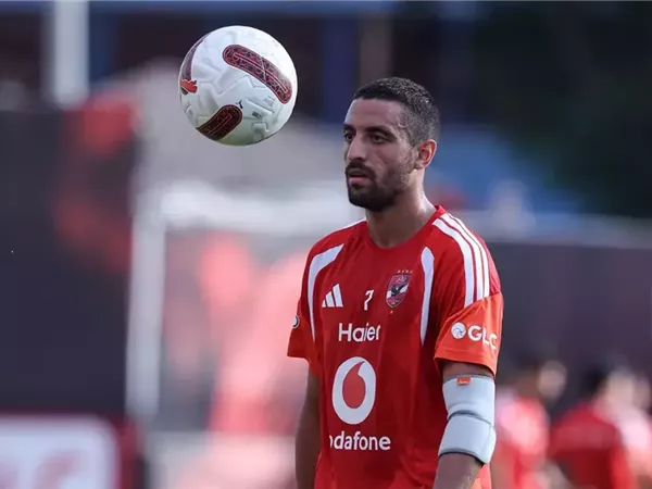طاهر يبدأ مرحلة جديدة من برنامجه التأهيلي في الأهلي 