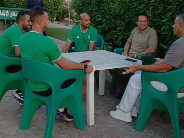 رئيس الإتحاد السكندري يعقد جلسة دعم مع الجهاز الفني خلال فترة التوقف