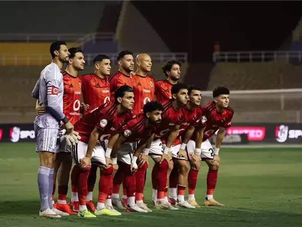 الملعب يكشف ترتيب مدافعي الأهلي عند عموتة