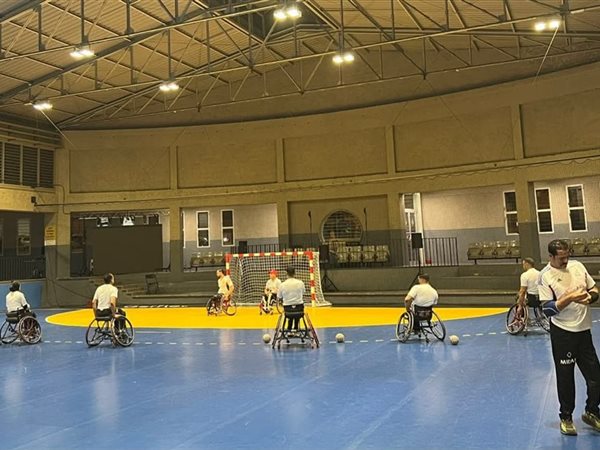 منتخب اليد على الكراسي المتحركة يبدأ تدريباته في إسبانيا استعدادًا للمونديال   