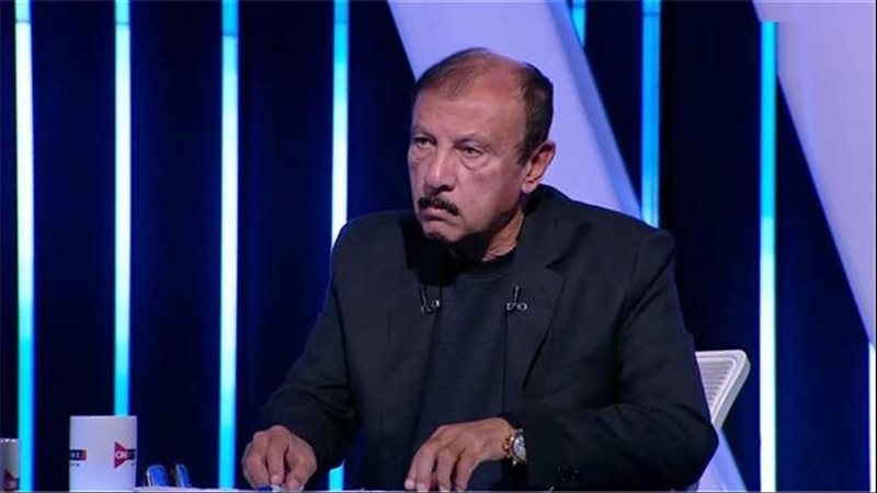 الملعب