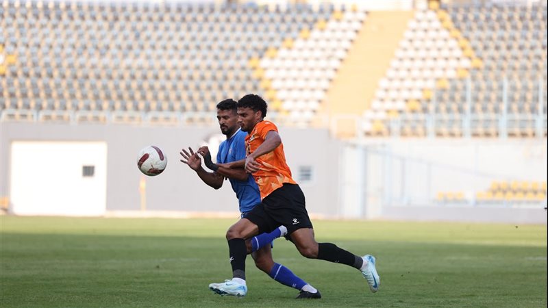 اسامة فيصل لاعب فريق