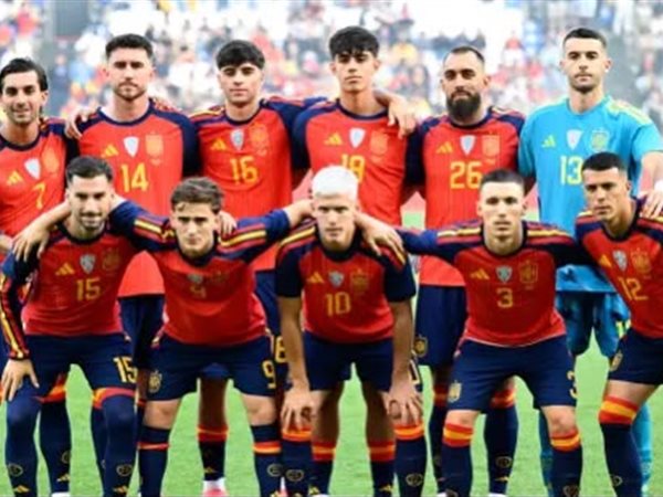 تشكيل إسبانيا أمام إنجلترا