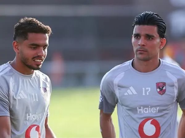 إصابة بن شرقي والدبيس في تدريبات الاهلي اليوم  