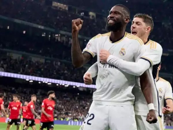 ريال مدريد يحسم مستقبل روديجر