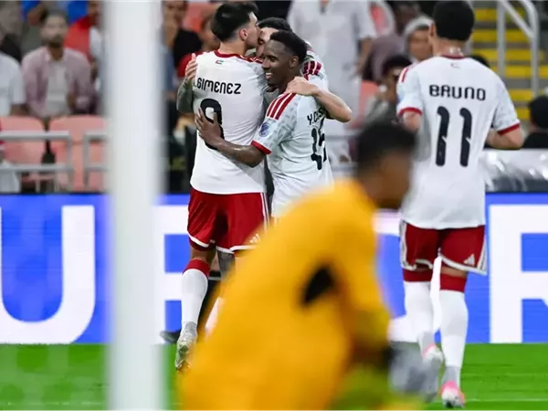خليجي 27 : الإمارات تهزم البحرين وتحسم التأهل