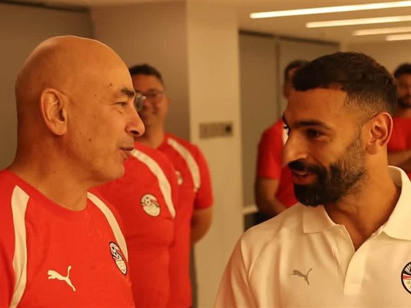 خاص : صلاح ينتظر ضوء 