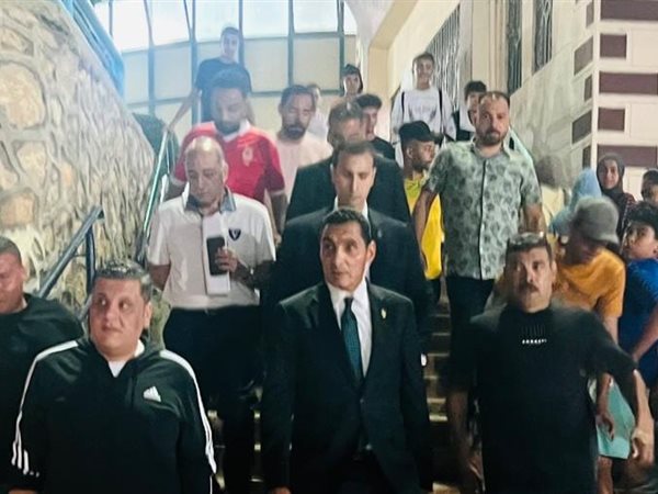 في جولة مفاجئة.. وزير الشباب والرياضة يتفقد مركز التنمية الشبابية بالتجمع الأول