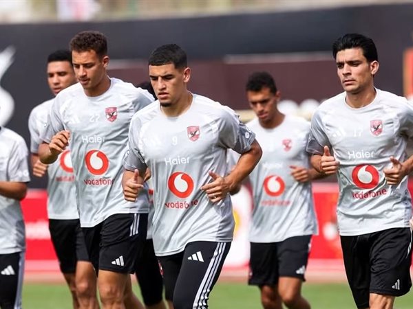 مران الأهلي| «بن شرقي» يبدأ المشاركة تدريجيًّا في التدريبات الجماعية