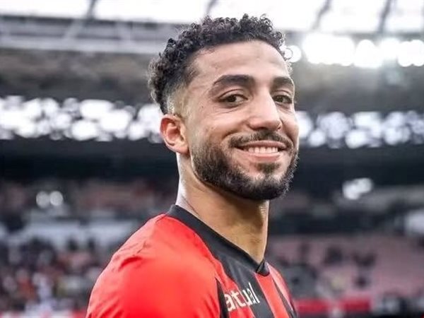 نيس يحسم الجدل حول أزمة محمد عبد المنعم مع منتخب مصر