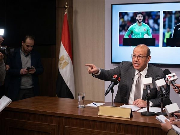 عمرو أديب : حسام حسن نسي نفسه بسبب المونديال