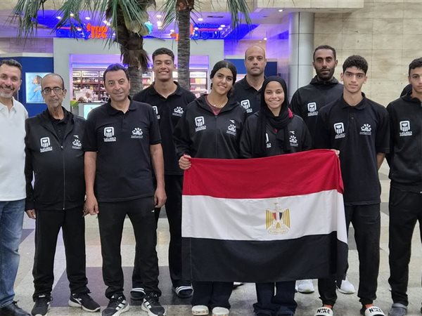 بالصور..بعثة التجديف تعود من تونس بـ5 ذهبيات وفضيتين وبرونزية