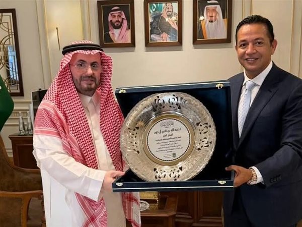 القنصل السعودي بالإسكندرية يشيد بالتاريخ العريق لنادي الاتحاد السكندري