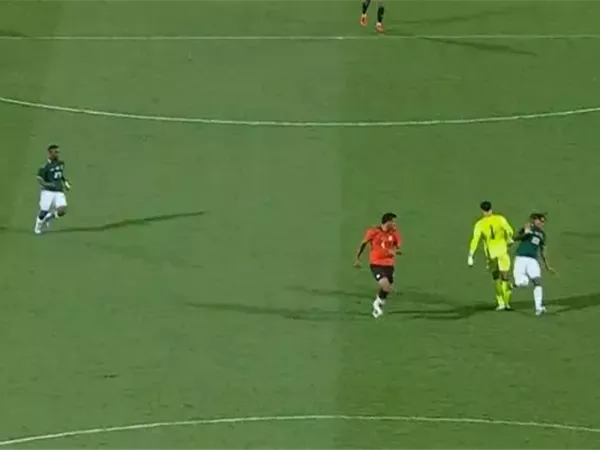 أحمد شوبير يُعَقِّبُ على خطأ مصطفى شوبير مع مصر أمام جنوب أفريقيا 