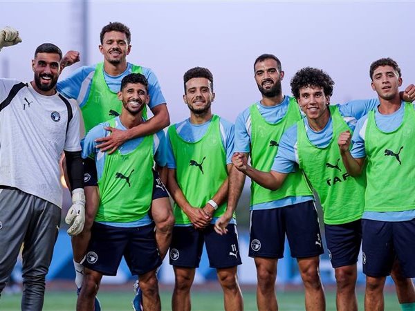 بيراميدز يعلن تشكيله لمواجهة 