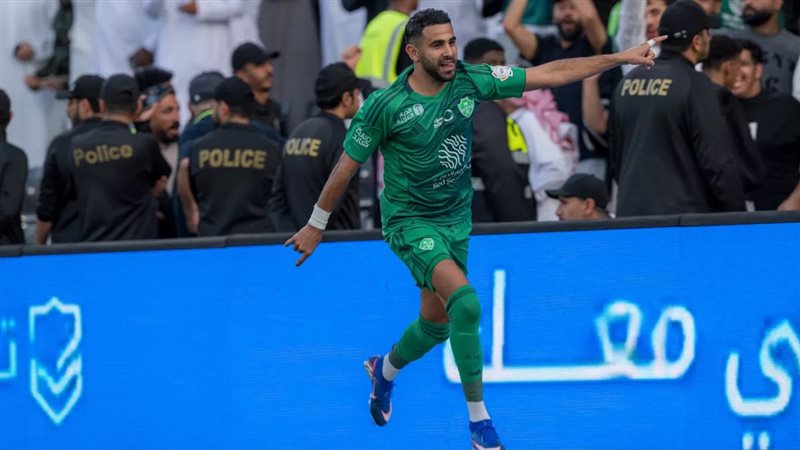 رياض محرز 