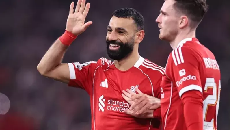 محمد صلاح وروبرتسون