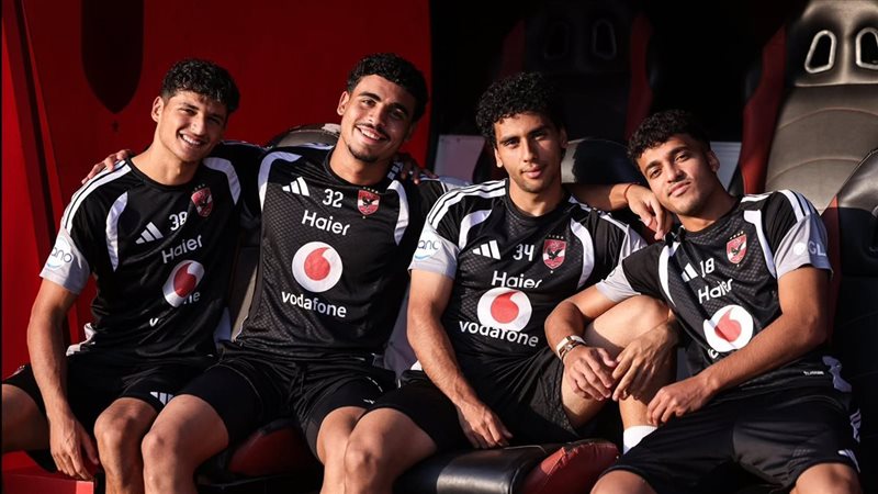 فريق الأهلي 