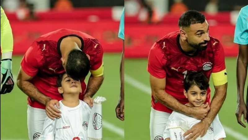 محمد صلاح بصحبة ان