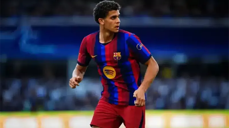 حمزة عبدالكريم لاعب