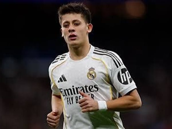 ريال مدريد يؤمن مستقبل أردا جولر بعقد جديد حتى 2031