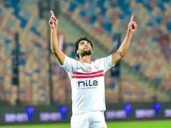 عمرو ناصر يغيب عن الزمالك في لقاء القمة 