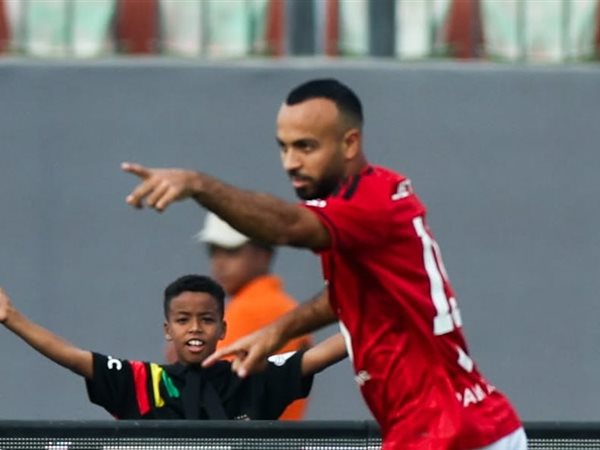 أفشة يضع الأهلي في المقدمة أمام بترول أسيوط