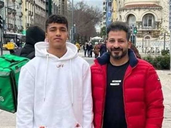 عمر سيد معوض يعادل رصيد والده التهديفي مع الأهلي