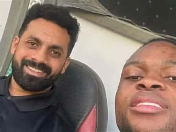 شيكو بانزا يشكر المدير الإداري السابق بالزمالك بعد حل أزمة تأشيرة زوجته