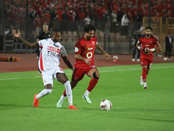 لجنة الحكام: هدف الأهلي الأول صحيح.. والزمالك لا يستحق ركلة جزاء