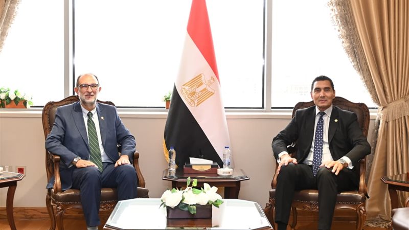 جوهر نبيل وزير الشباب والرياضة