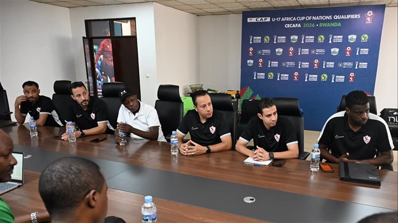 زي فريقي الزمالك